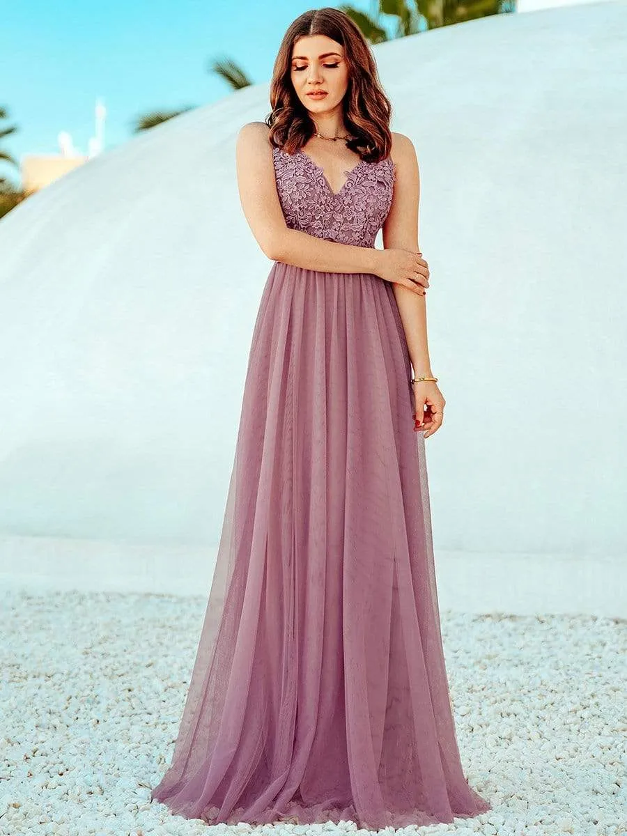 Women's A-Line V-Neck Floral Lace Appliques Bridesmaid Dress